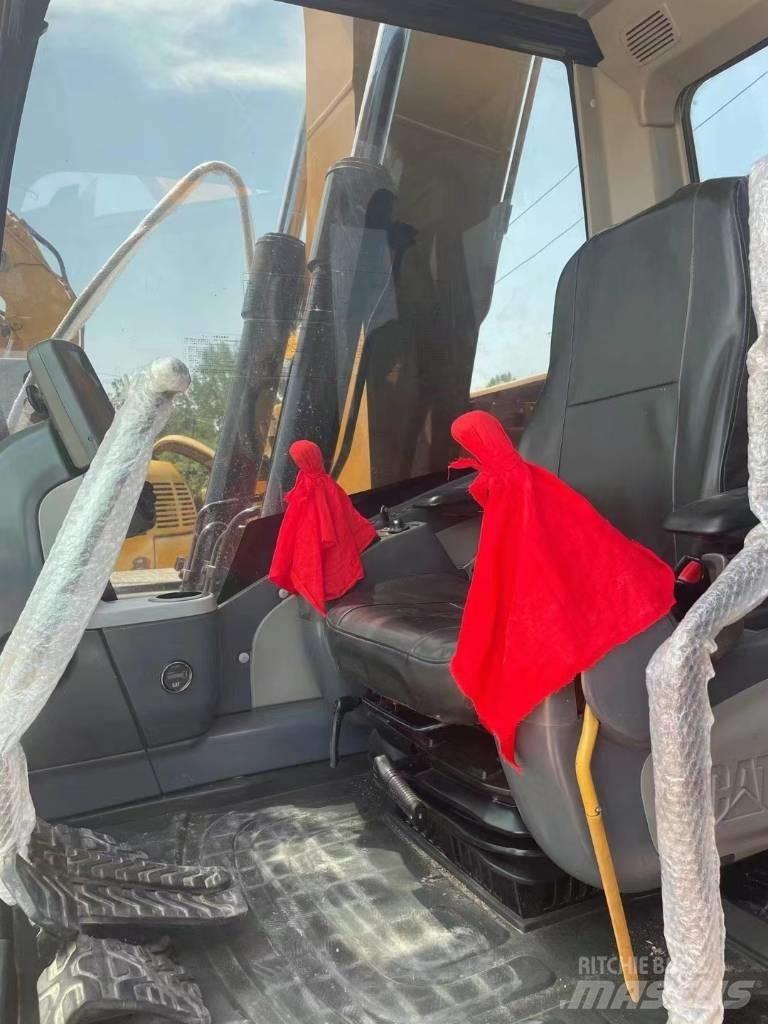 CAT 312D 履带挖掘机
