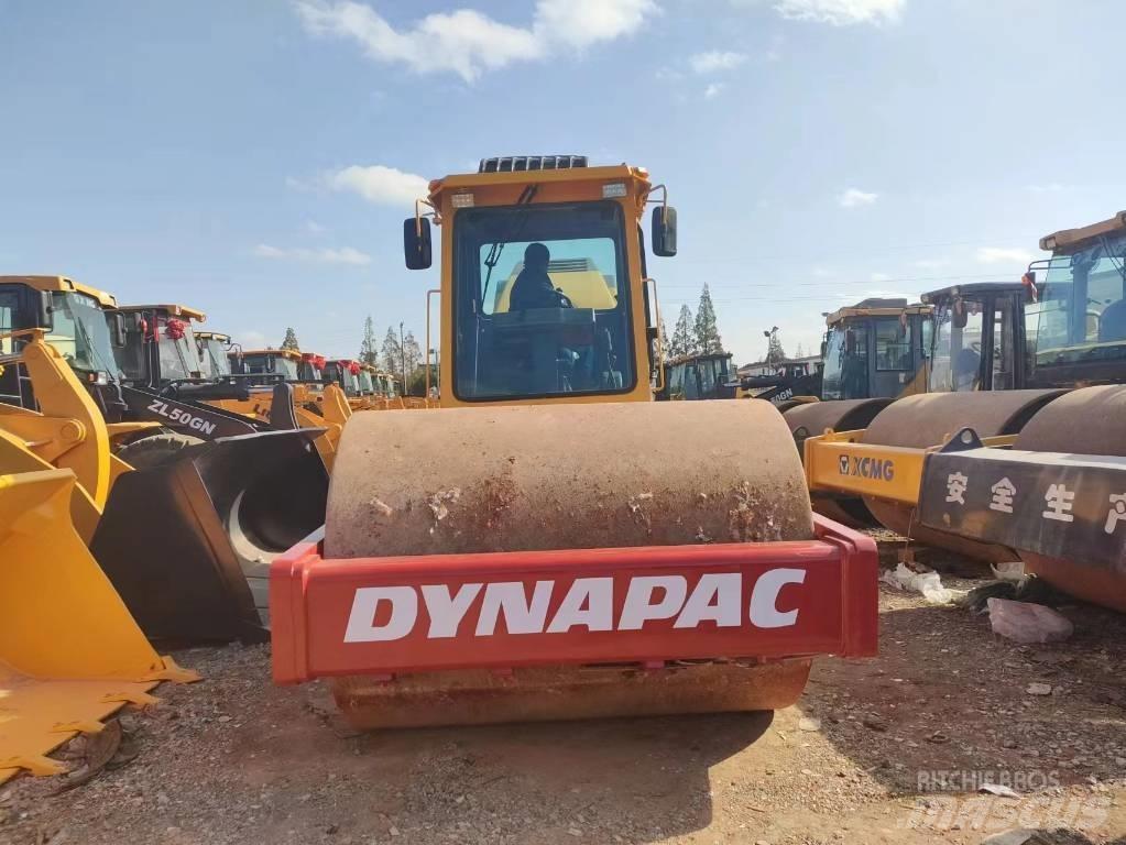 Dynapack CA602D 单轮压路机