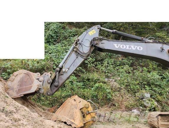 Volvo EC 290 BL 履带挖掘机
