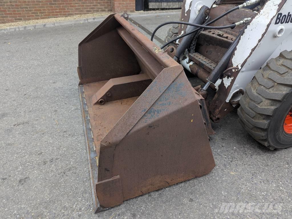 Bobcat TIPTOE BUCKET 挖斗