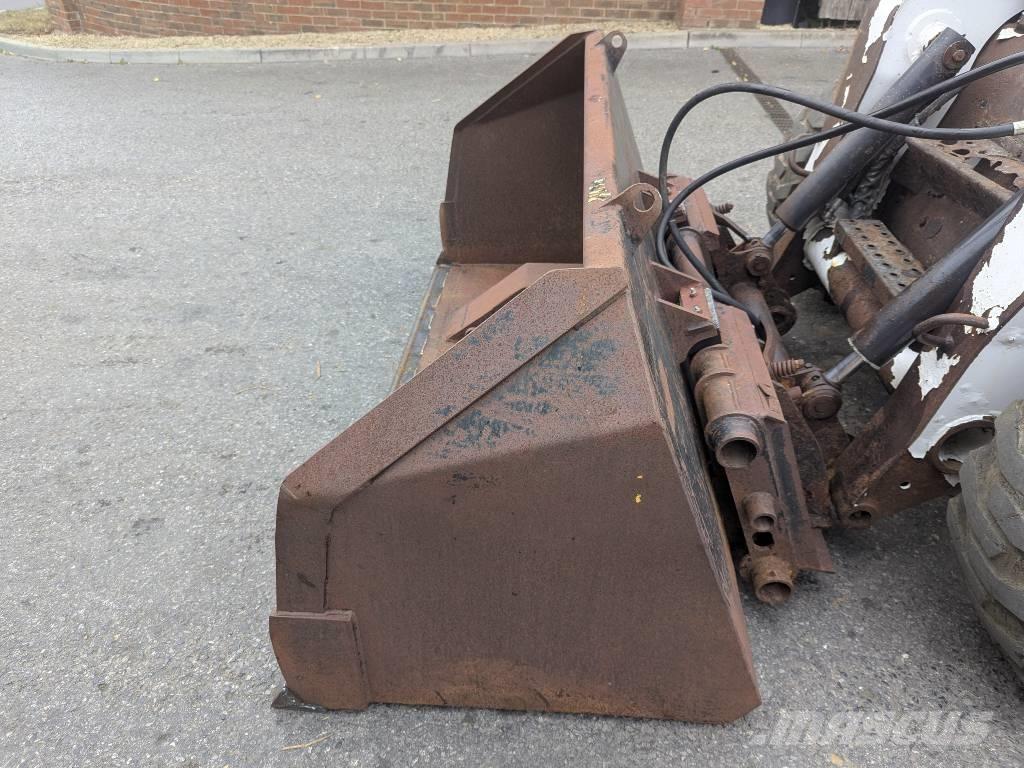 Bobcat TIPTOE BUCKET 挖斗
