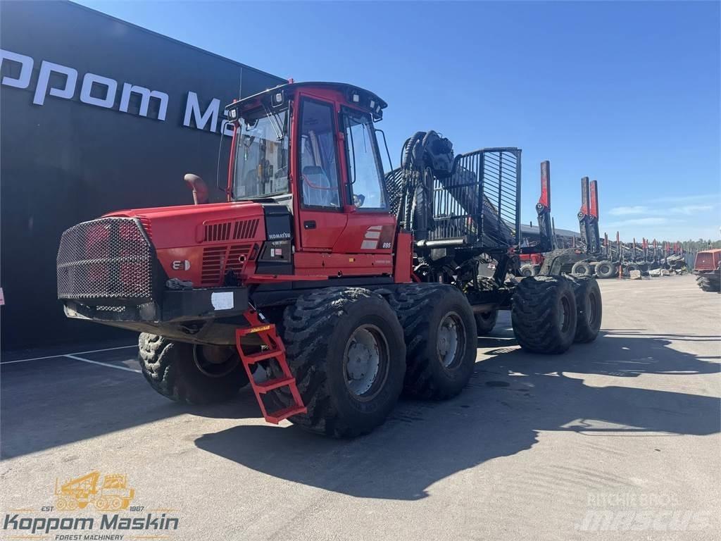 Komatsu 895 集运机