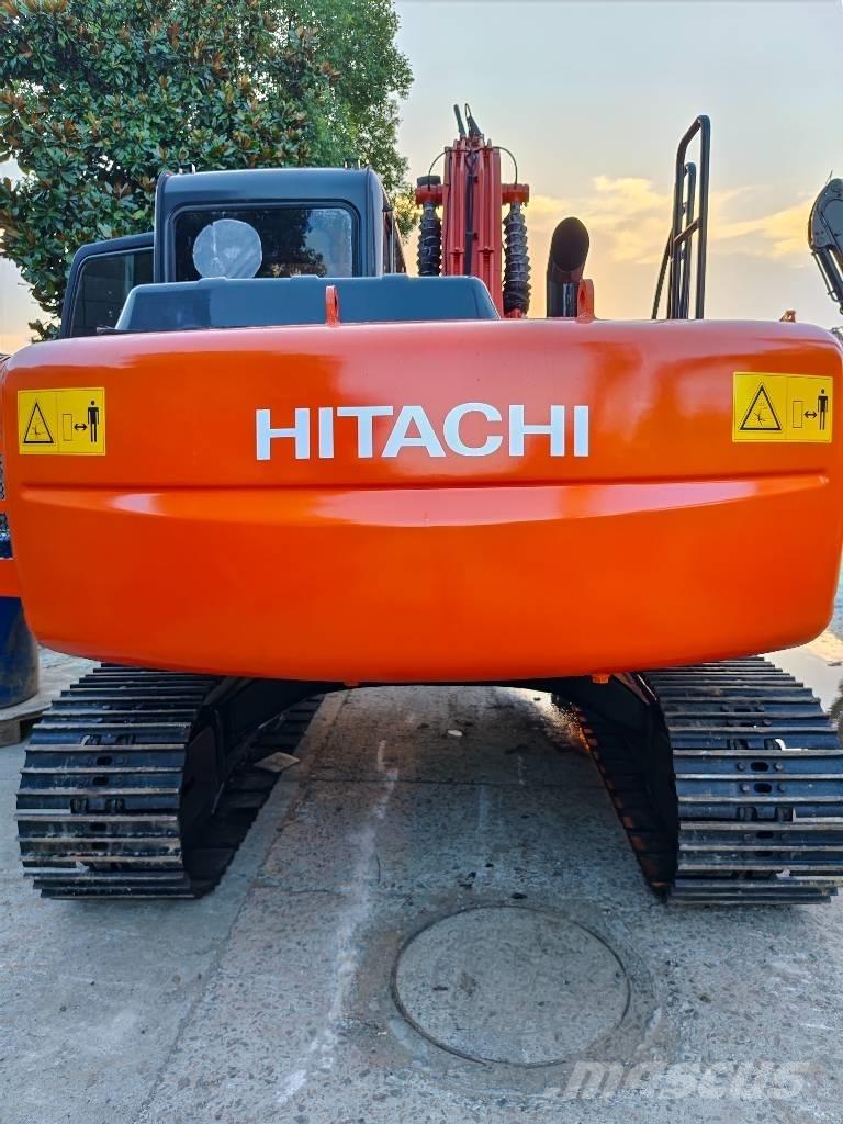 Hitachi ZX 120 履带挖掘机