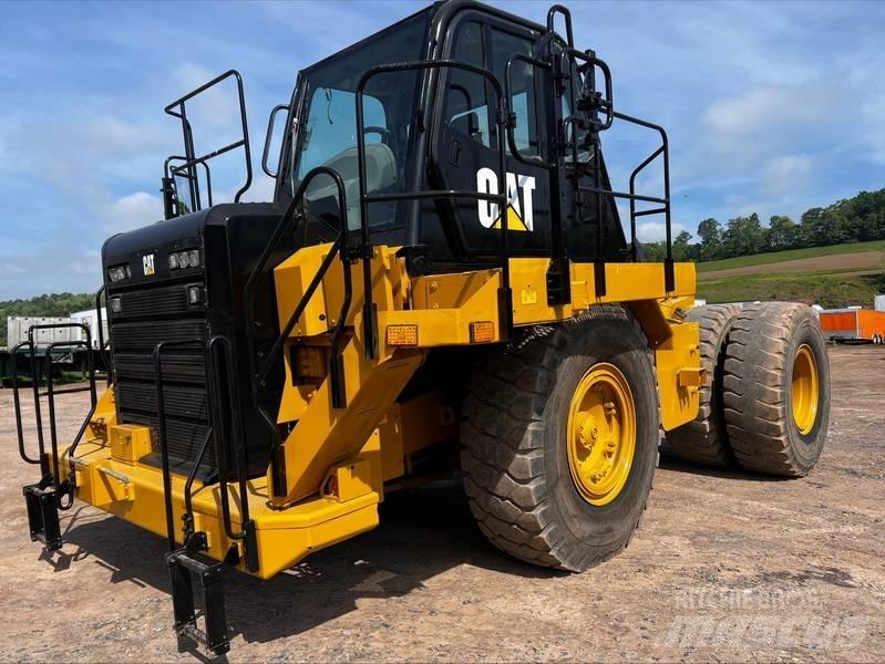 CAT 773G 铰接式自卸车