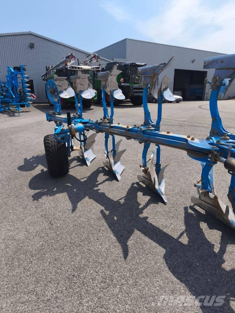 Lemken Juwel 7 双向犁