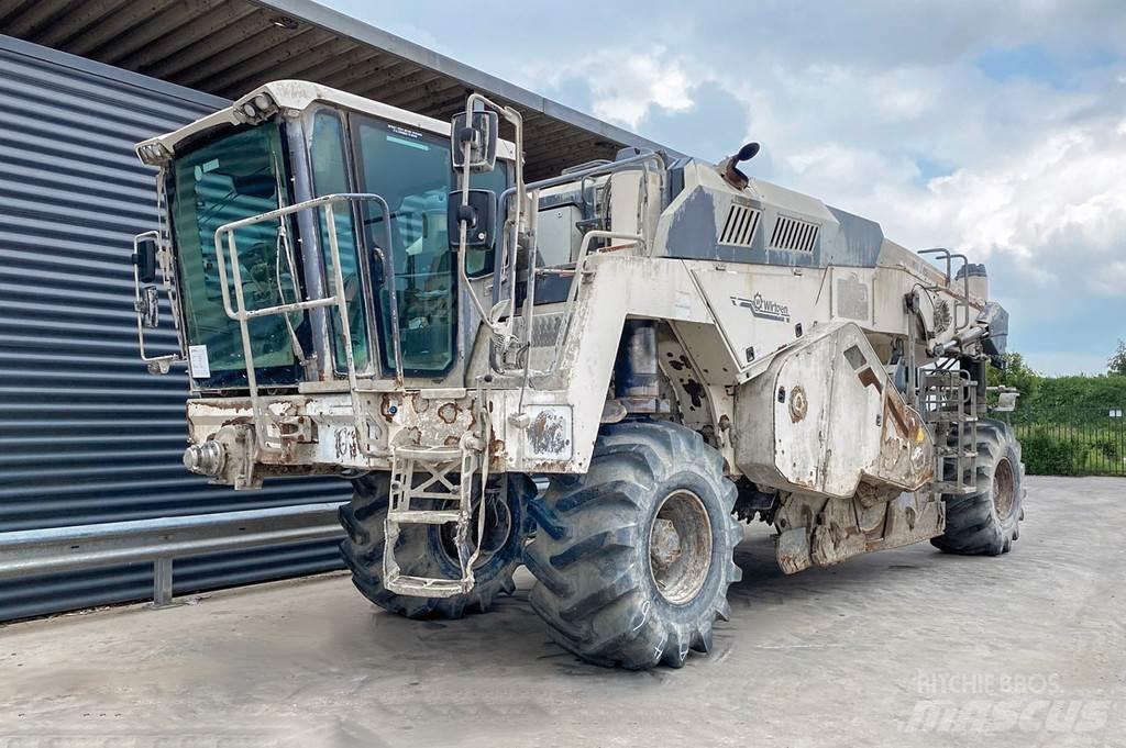 Wirtgen WR 240 沥青再生设备