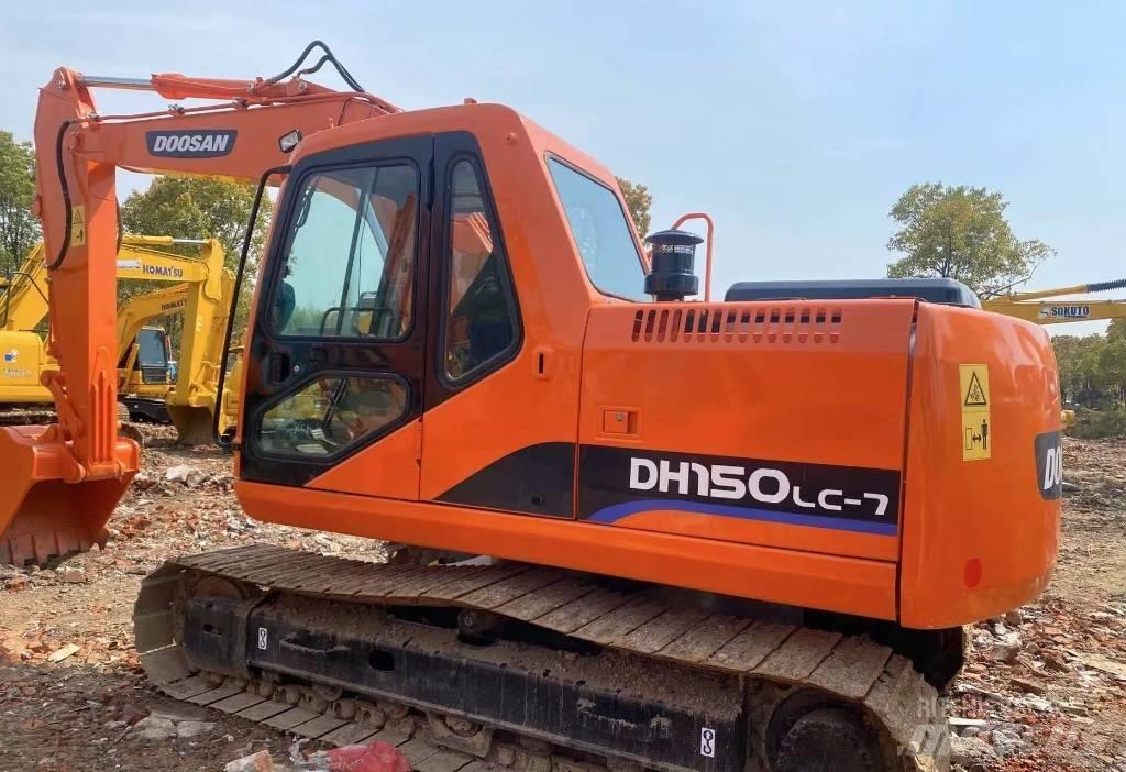 Doosan 150 履带挖掘机