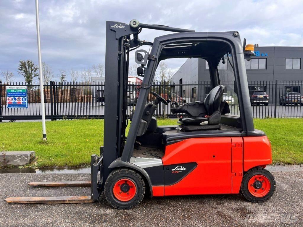 Linde E20PL-02 电动叉车