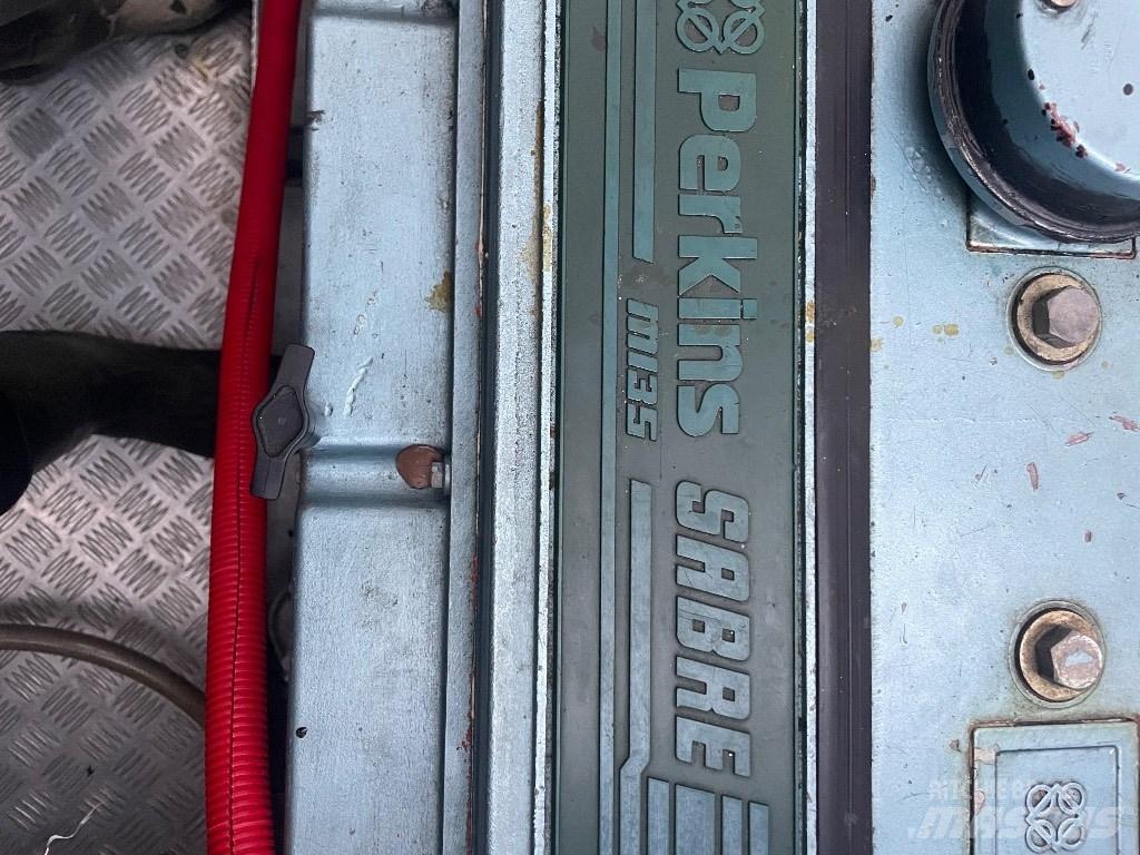 Perkins MI35 发动机