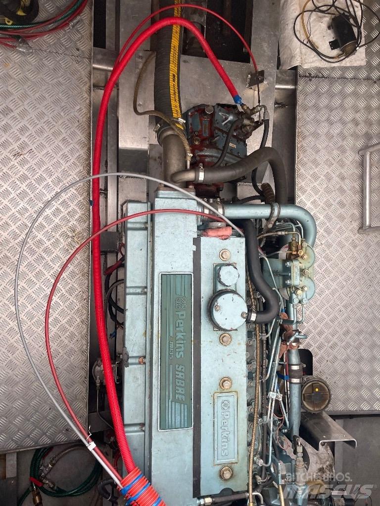 Perkins MI35 发动机