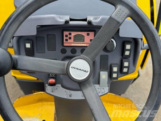 Dynapac cc1200 双轮压路机