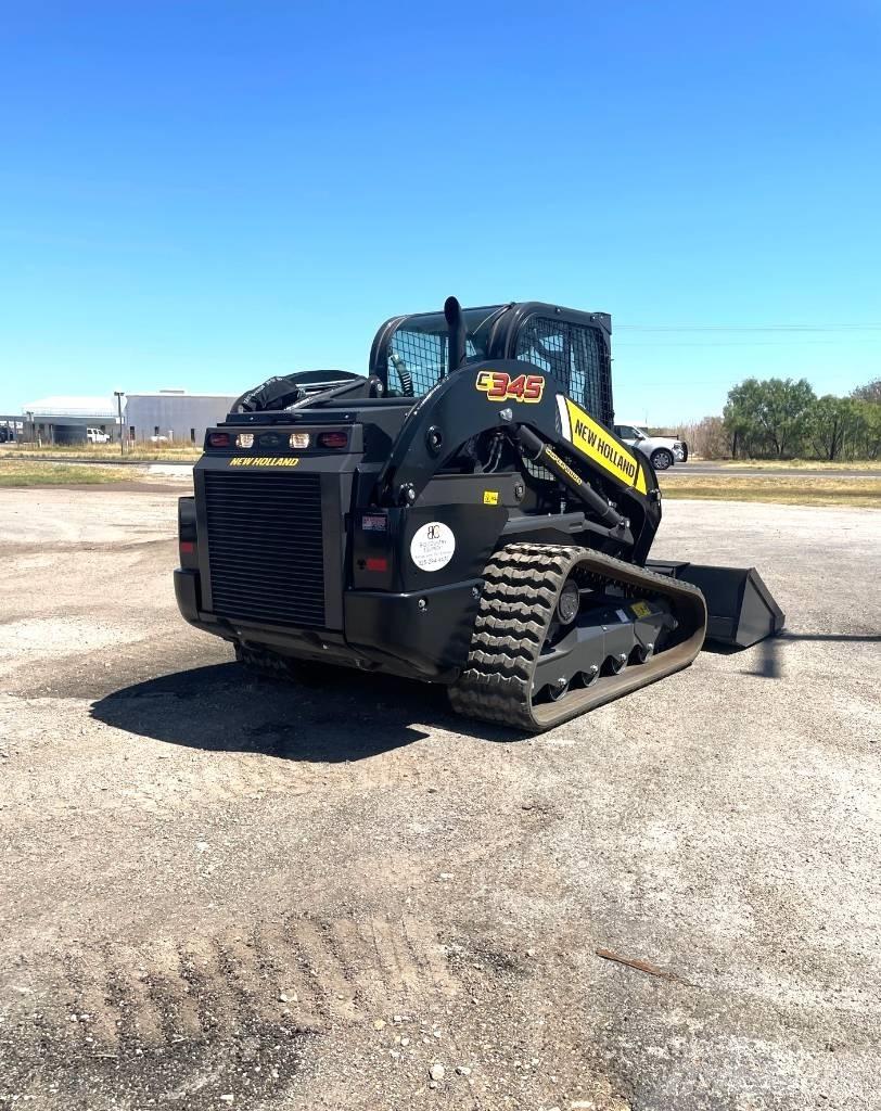 New Holland C345 滑移装载机