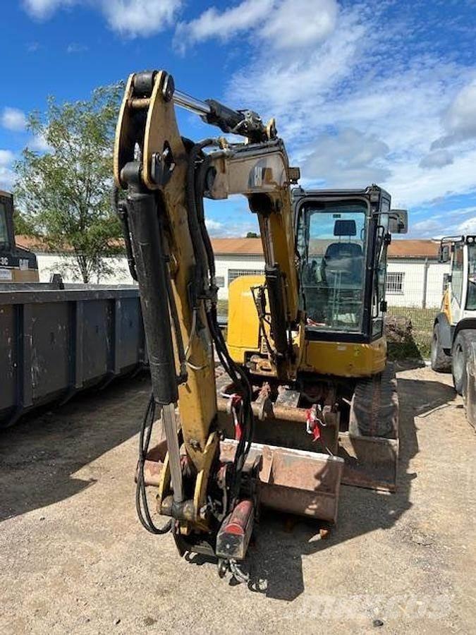 CAT 305.5 E2 特种挖掘机