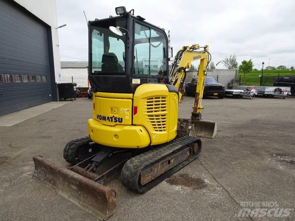 Komatsu PC35MR-5 小型挖掘机