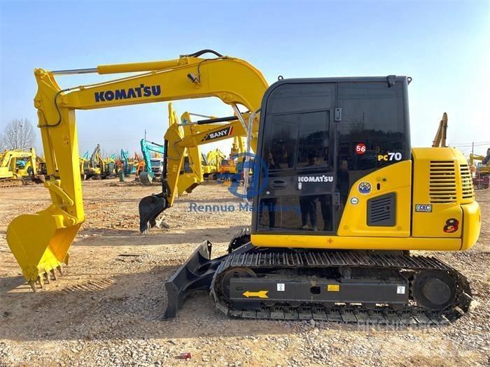 Komatsu PC 70-8 小型挖掘机