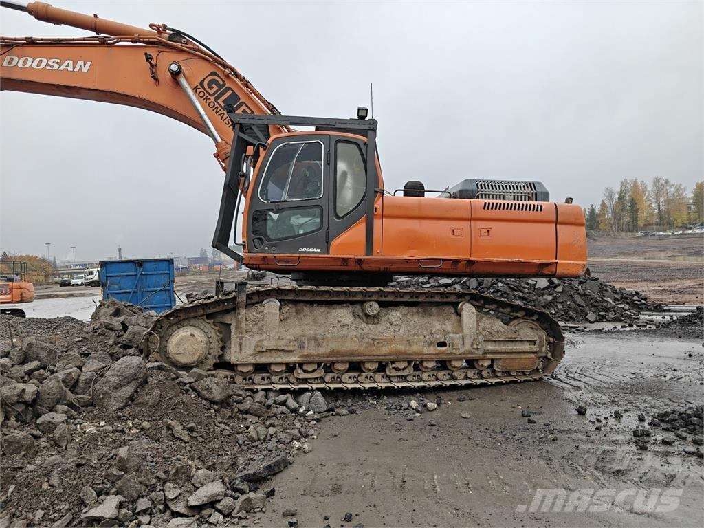 Doosan DX520LC 履带挖掘机
