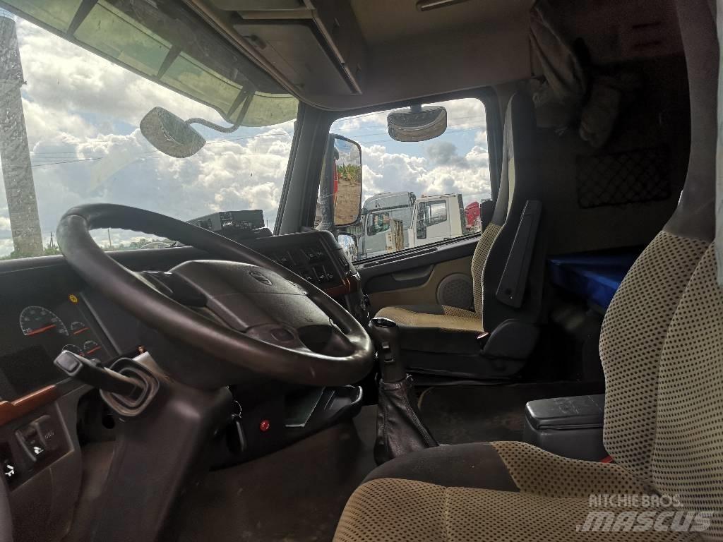 Volvo FH480 自卸式货车