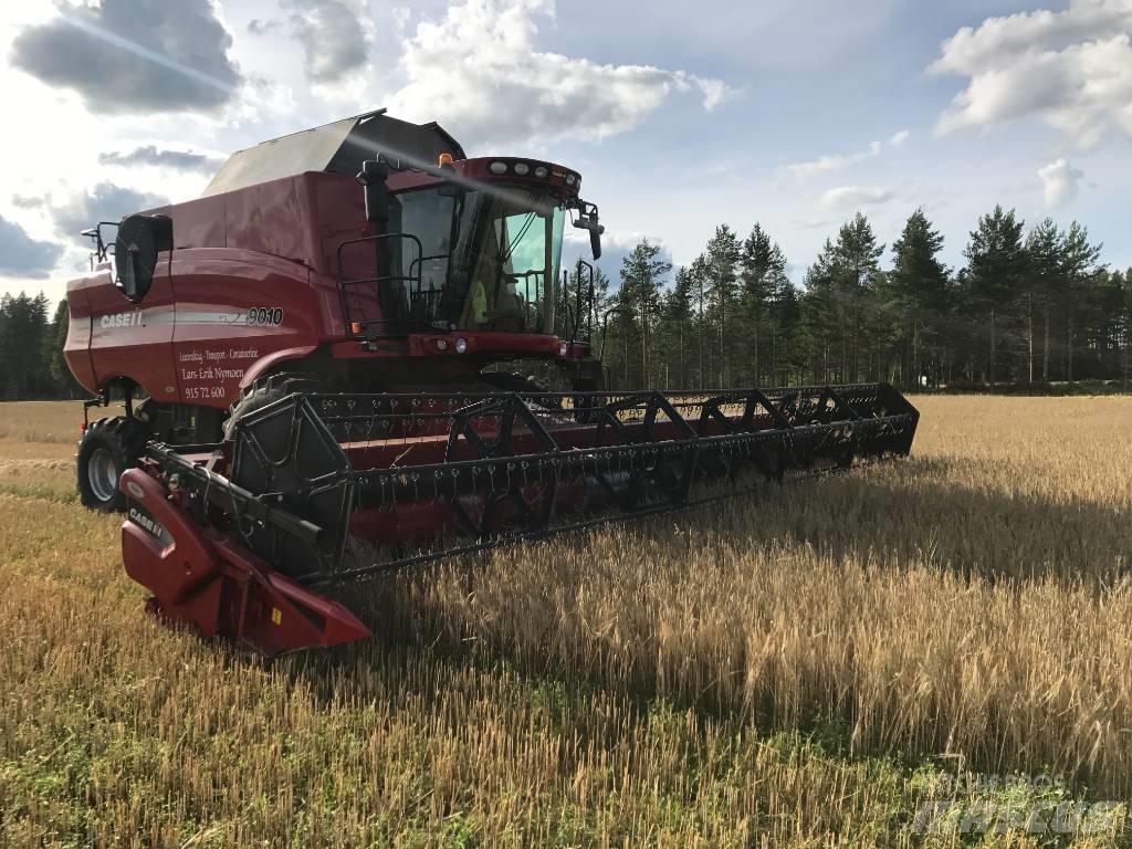 Case IH 9010 联合收割机