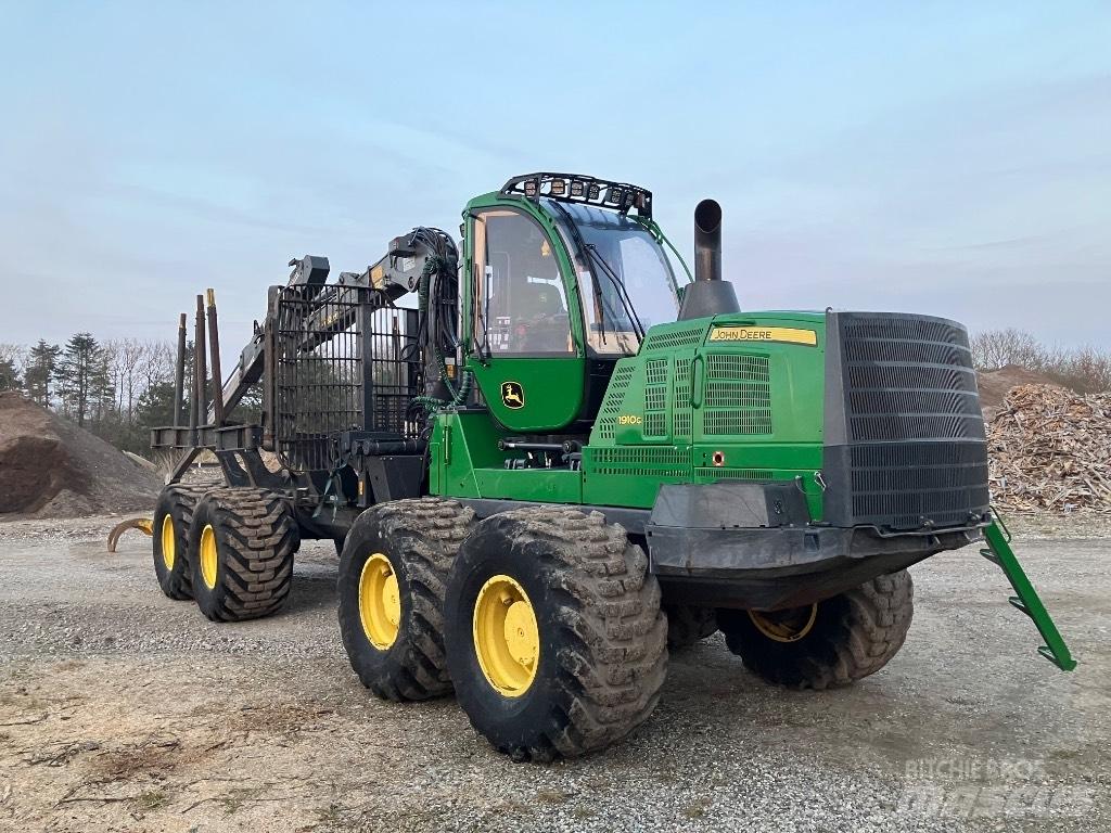 John Deere 1910G 集运机