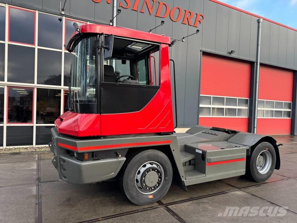 Terberg RT 223 码头牵引车