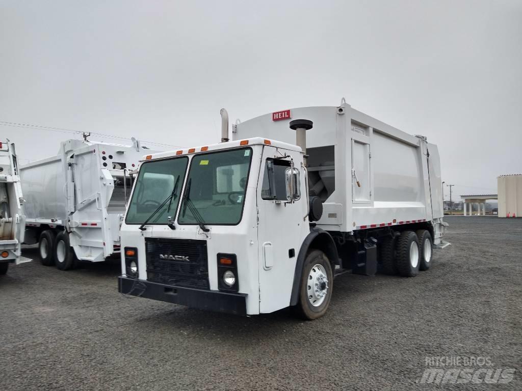 Mack LE613 垃圾车