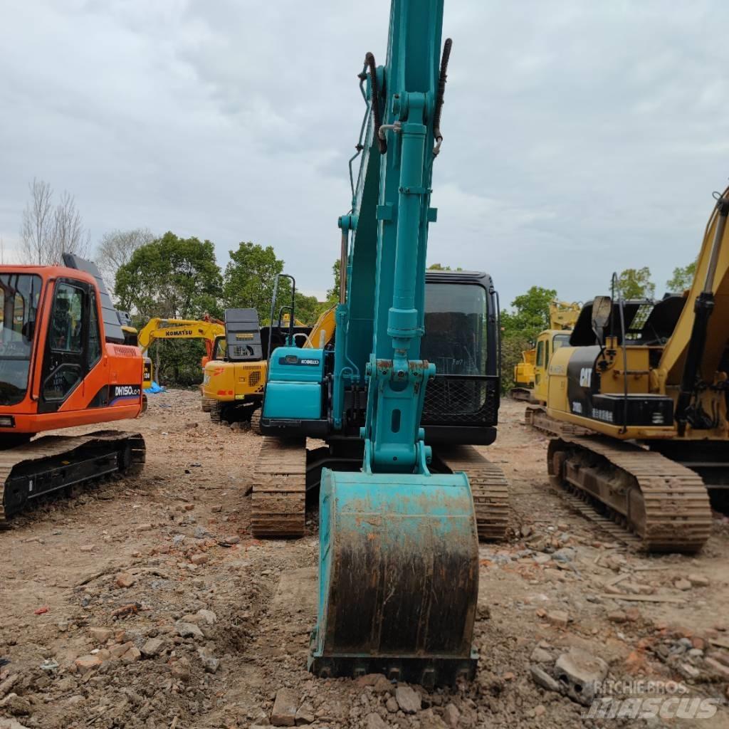 Kobelco SK140-8 履带挖掘机