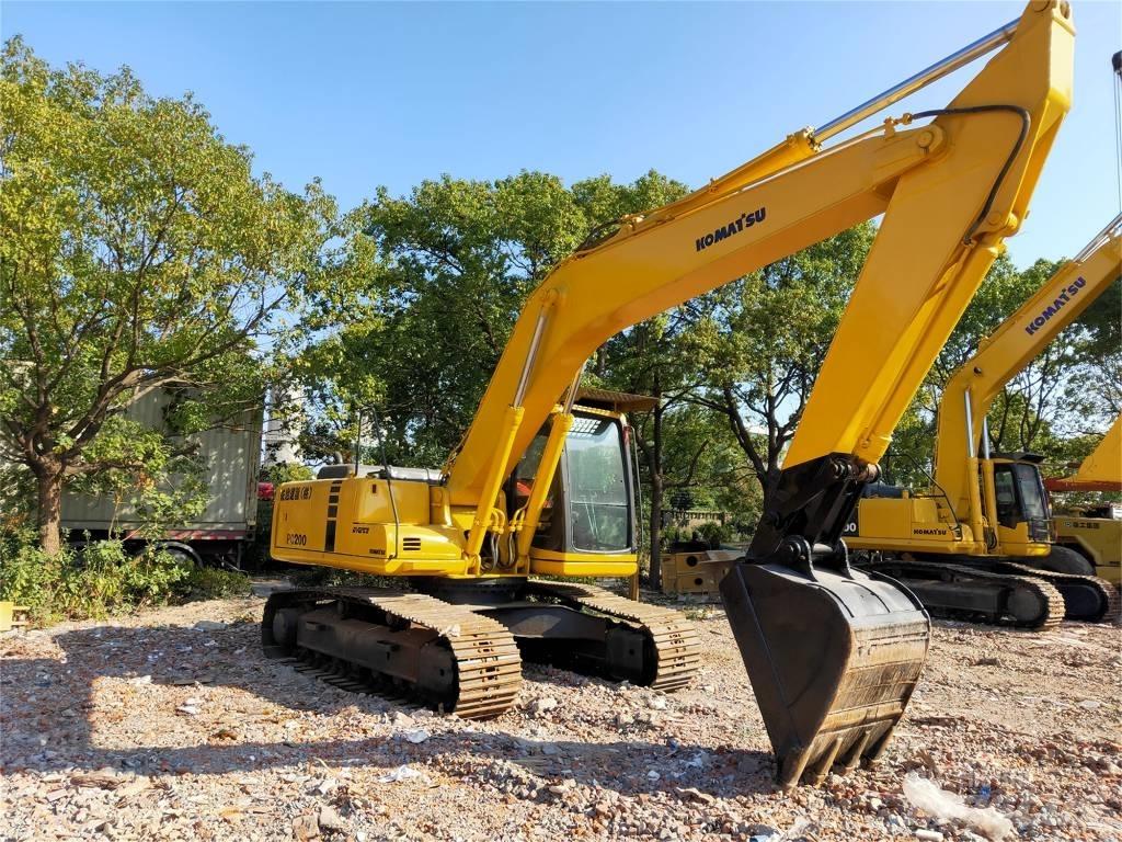 Komatsu PC 200-6 履带挖掘机