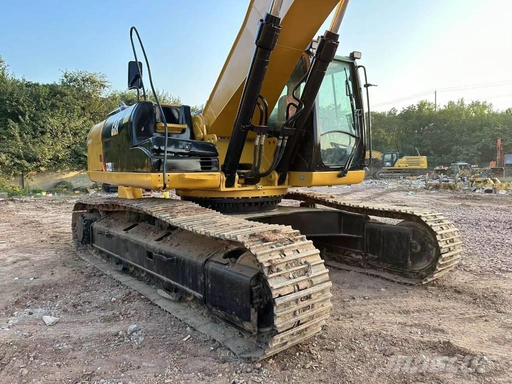 CAT 330 D L 履带挖掘机