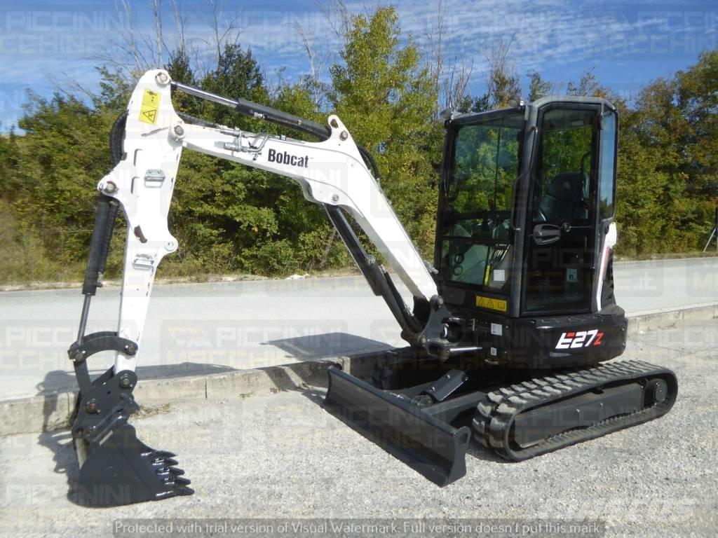 Bobcat E27z 小型挖掘机