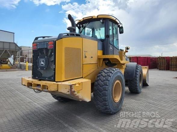 John Deere 624K 轮式装载机