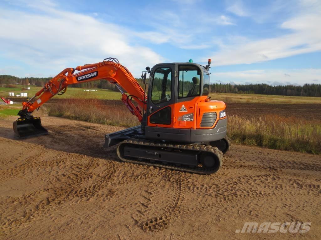 Doosan DX 85 R 中型挖掘机