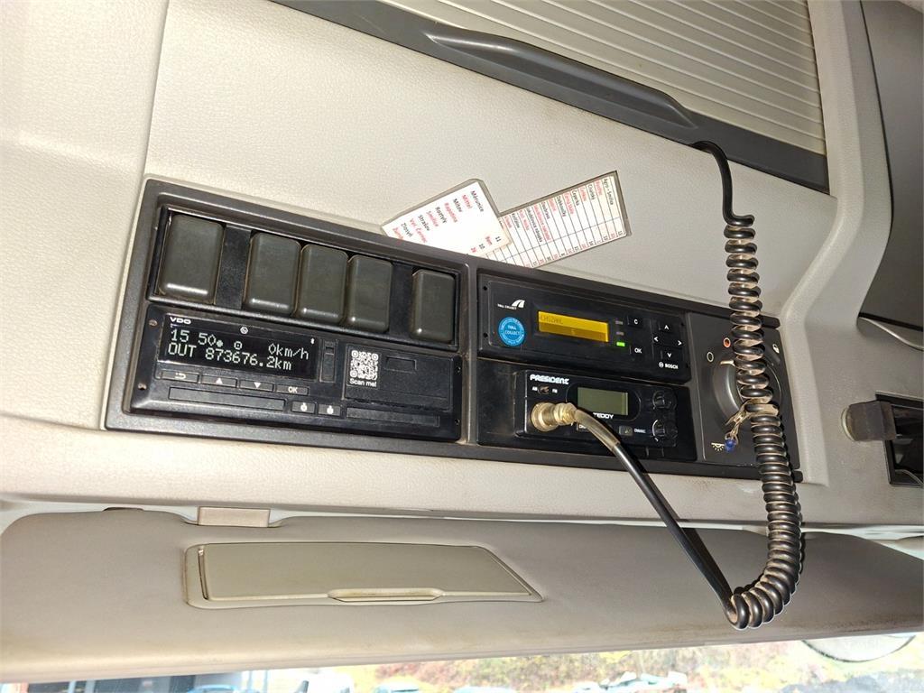 Volvo FH 500 6X2 牵引车