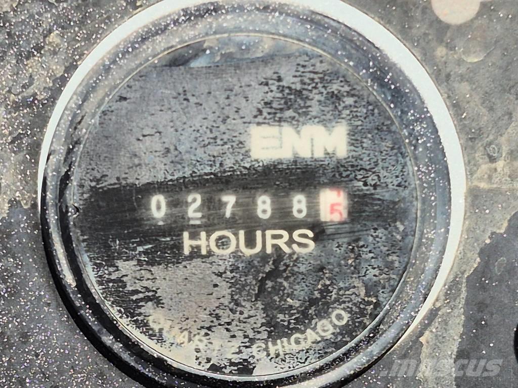 MEC 60J 曲臂高空工作平台