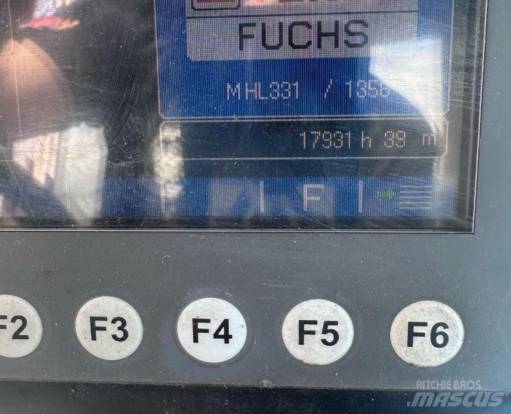 Fuchs MHL 331 D 工业挖掘机
