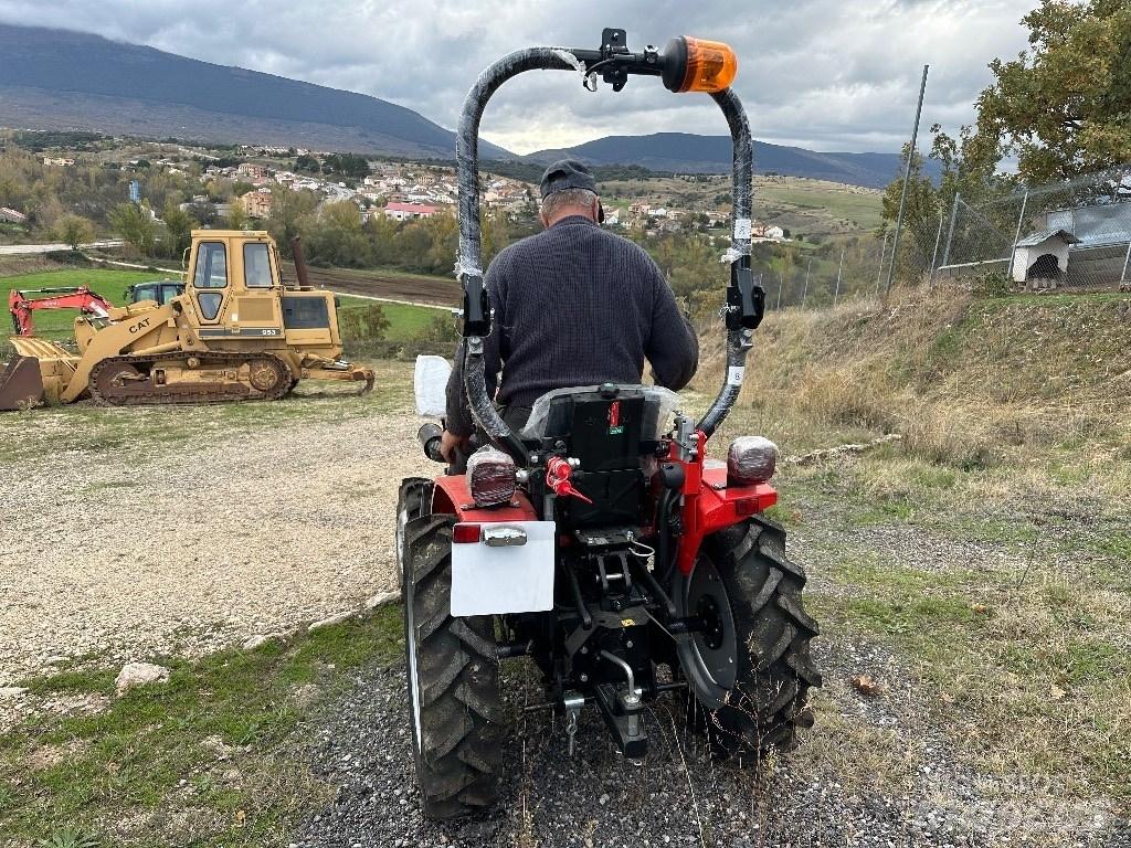  FIELDTRACK 180D 拖拉机/农用车
