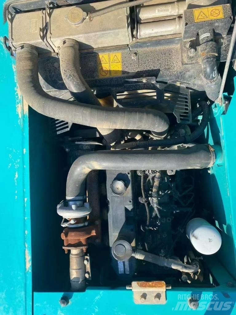 Kobelco SK 130 履带挖掘机