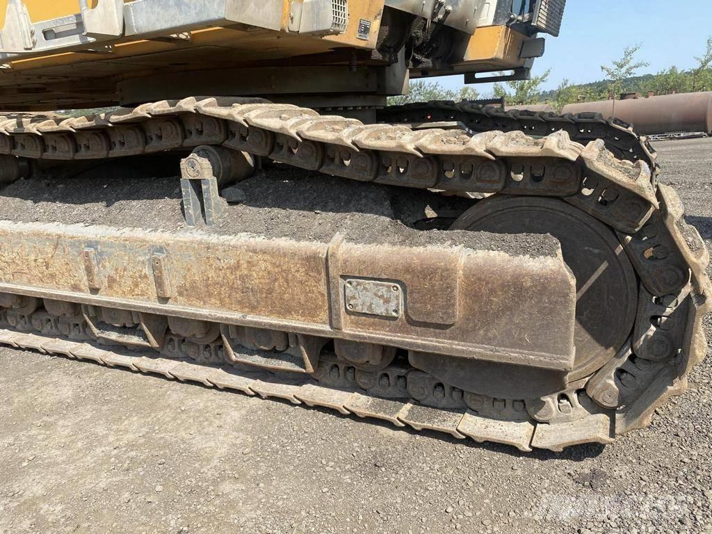 Liebherr R 976 HD 履带挖掘机