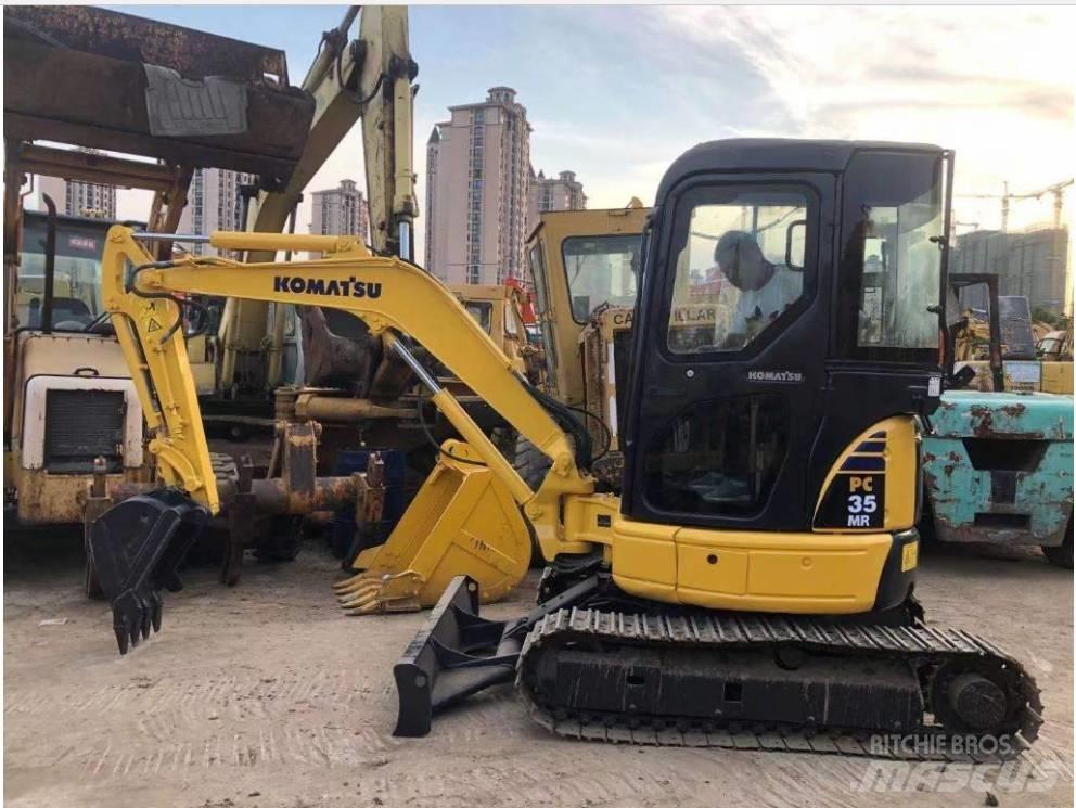 Komatsu PC 35 MR 小型挖掘机