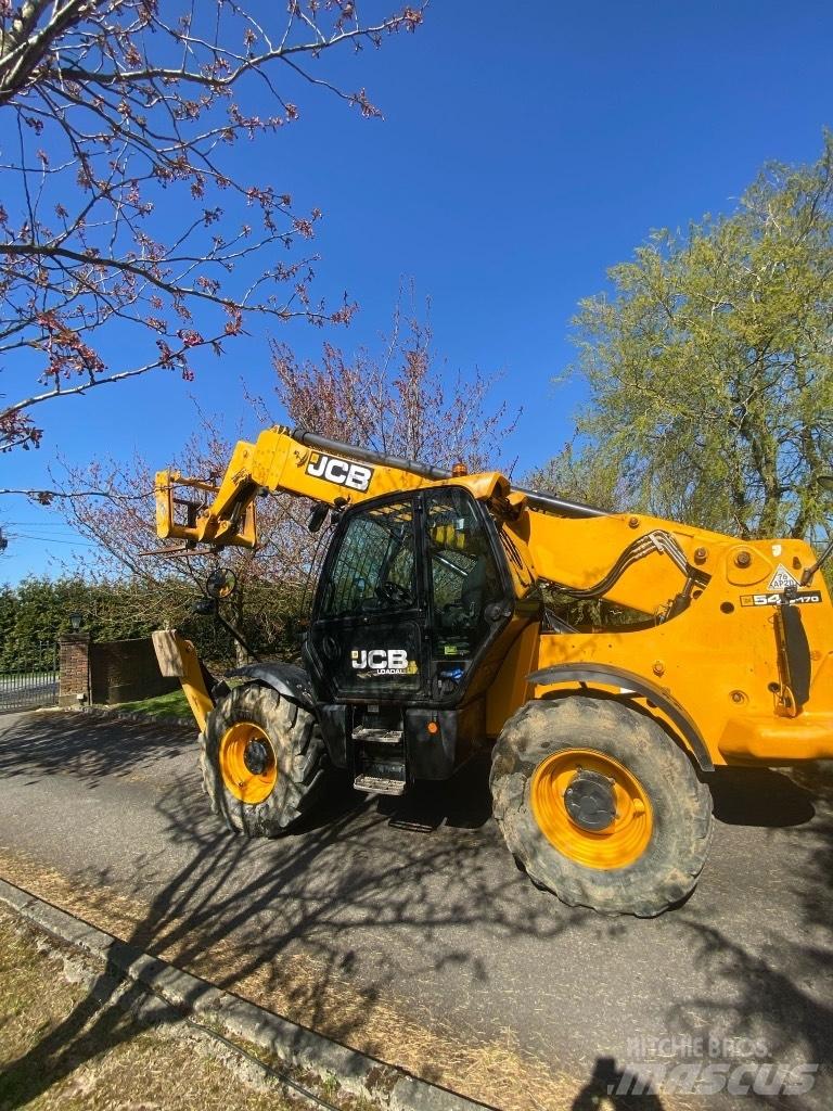 JCB 540-170 伸缩臂叉装车|叉装车