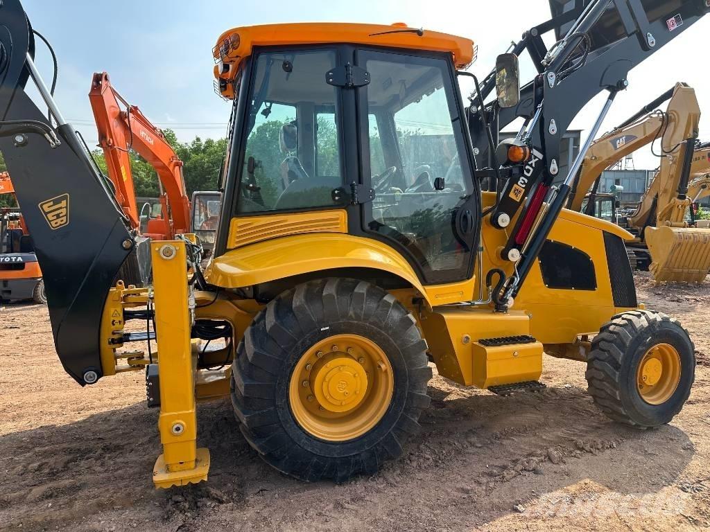 JCB 3 CX 反铲装载机