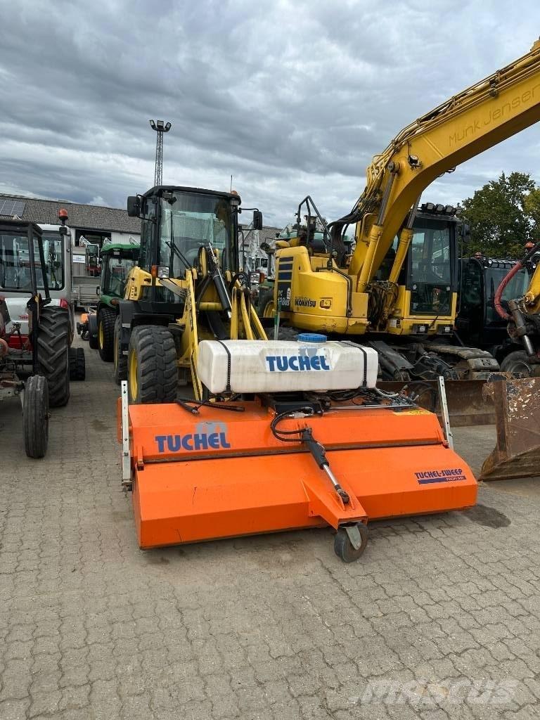 Yanmar V 100 小型装载机