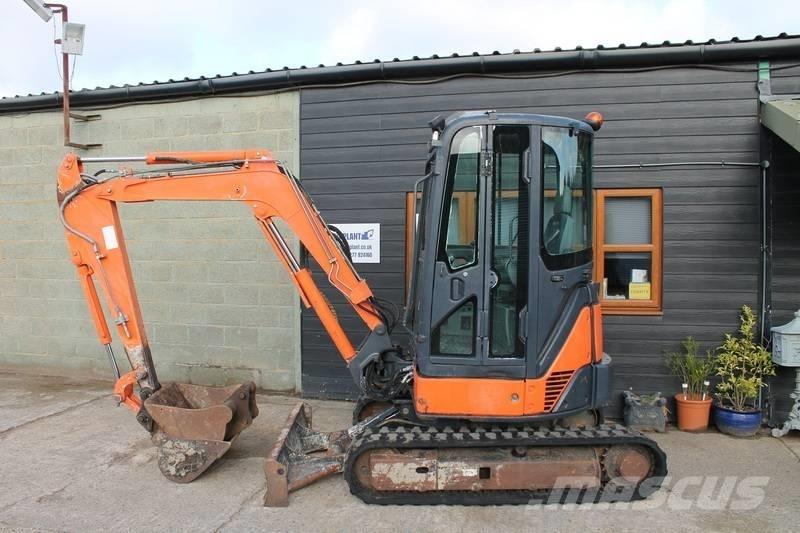 Hitachi ZX 30 U 小型挖掘机