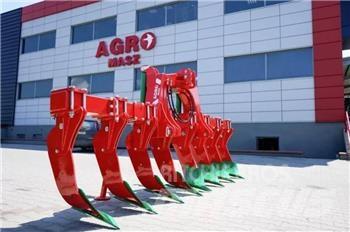 Agro-Masz Duro I 凿犁