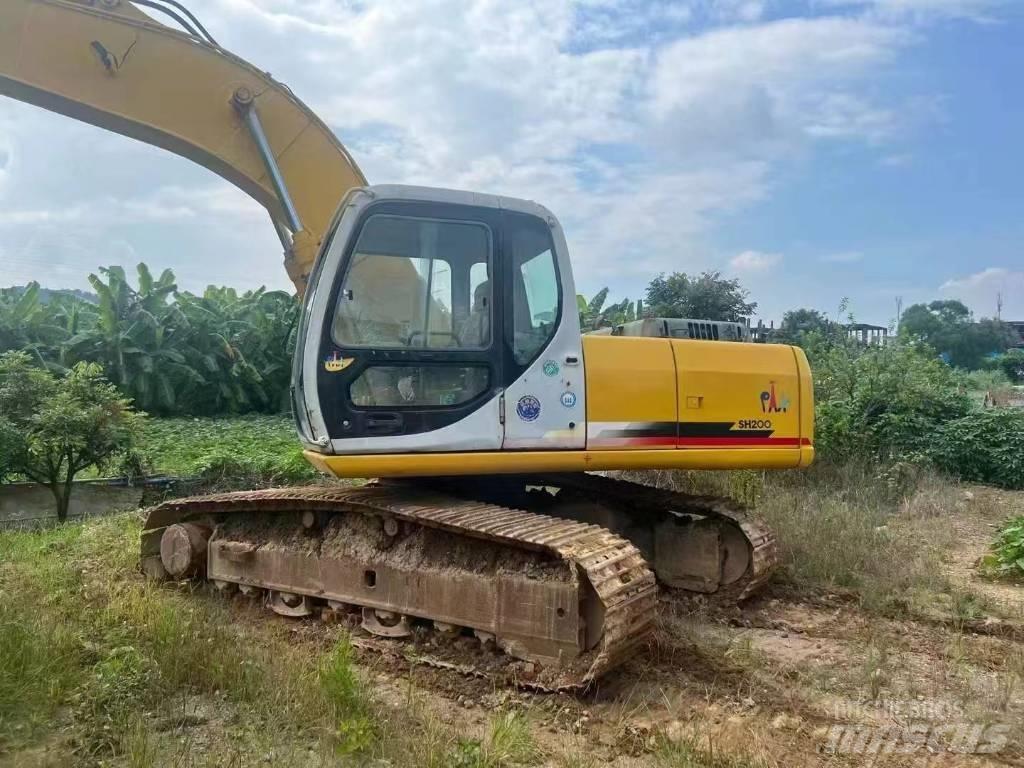Sumitomo SH200A3 履带挖掘机