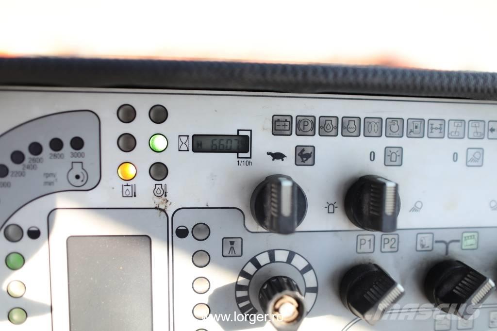 Hamm HD 75 K 复合式压路机