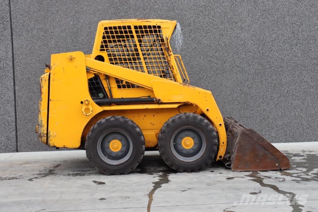 Bobcat S 130 小型装载机