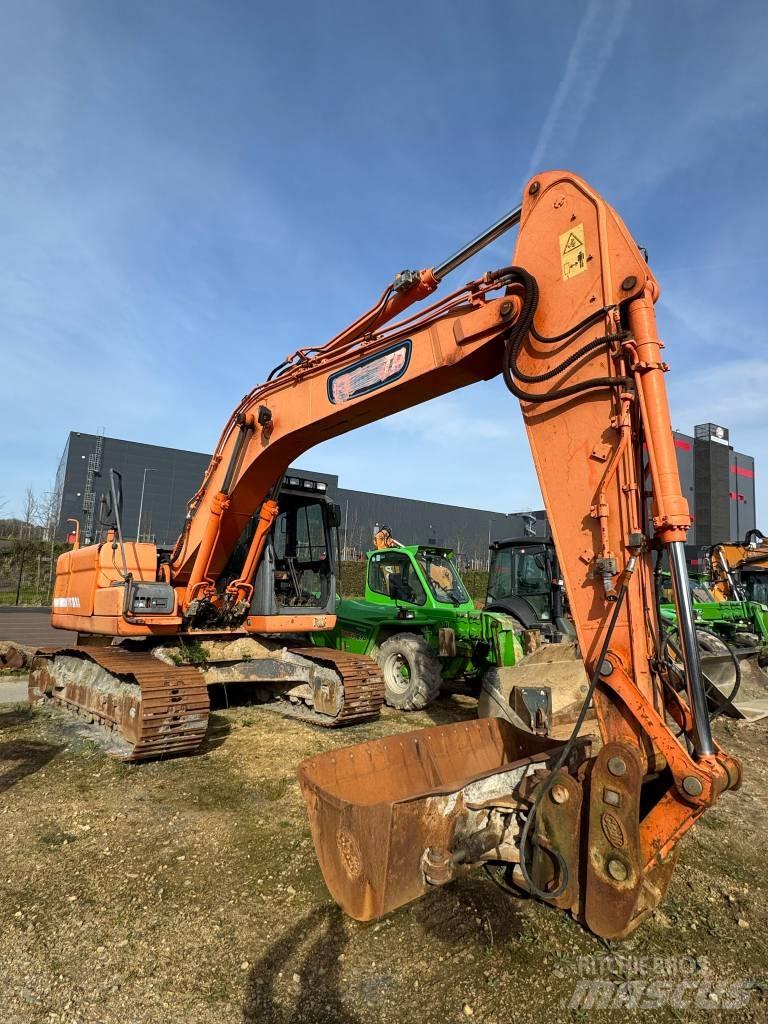 Doosan DX 180 LC 履带挖掘机