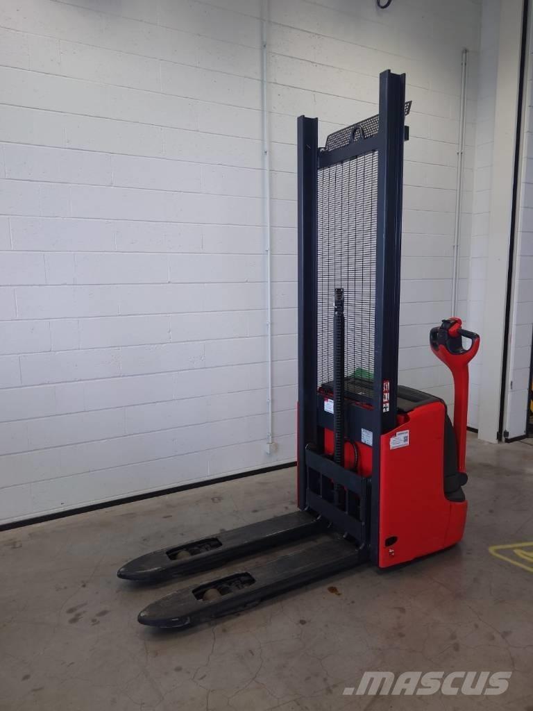 Linde L 12 手推堆垛车