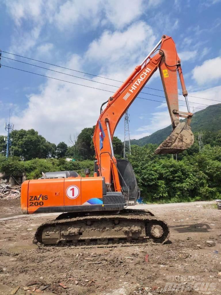 Hitachi EX 200-5 履带挖掘机