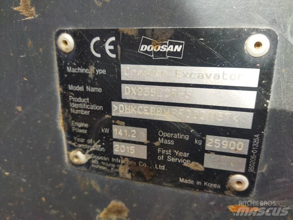 Doosan DX 235 LCR 履带挖掘机